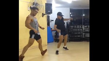 Sexy Brazilian Muscle Hunk Dancing at the Gym!